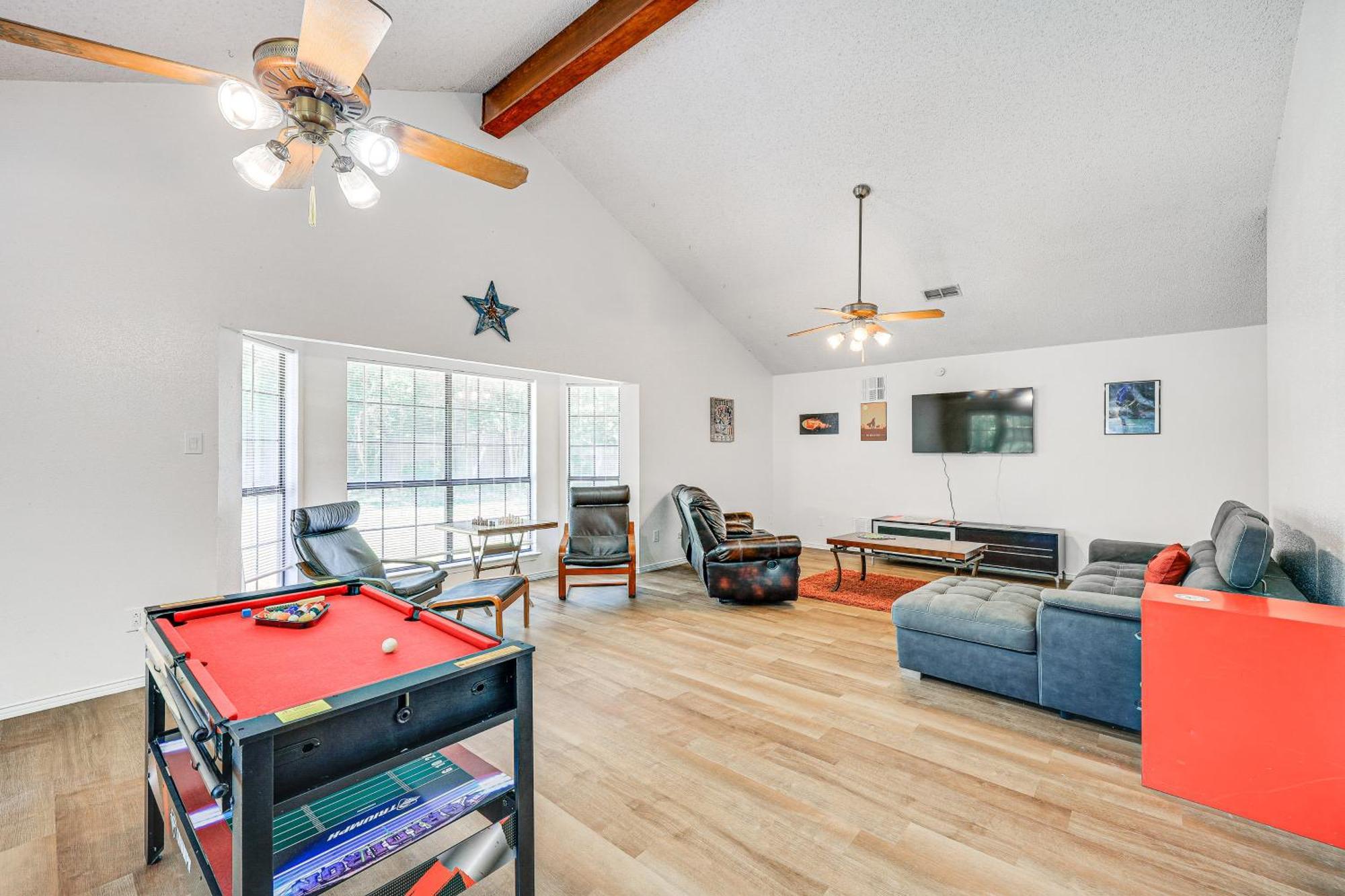 Spacious San Antonio Home Google Fiber, Game Room 외부 사진